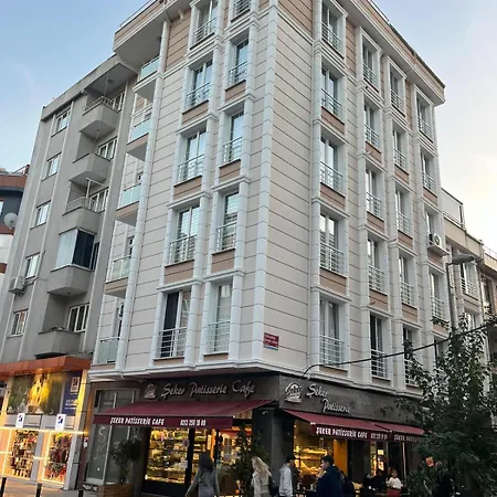 Dublex 3 Bedrooms&2bathrooms &terrace Lejlighed