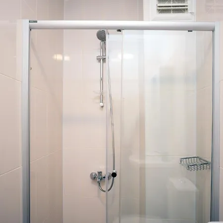 Dublex 3 Bedrooms&2bathrooms &terrace * 이스탄불