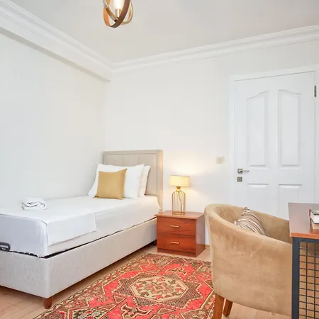 Dublex 3 Bedrooms&2bathrooms &terrace 이스탄불